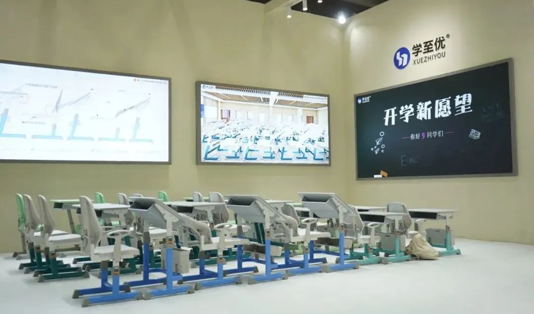 祥聚科创惊艳亮相！直击第55届中国国际家具博览会办公家具展现场(图8)