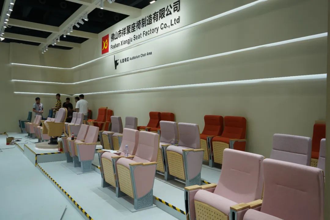 祥聚科创惊艳亮相！直击第55届中国国际家具博览会办公家具展现场(图16)
